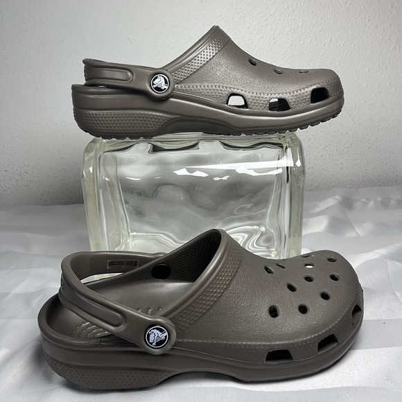 Crocs Unisex Classic Brown Round Toe Slip On Clog Shoes Size Men 5 Womens 7 REaD - Picture 1 of 7
